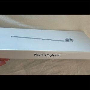 Apple Wireless Keyboard NEW in box